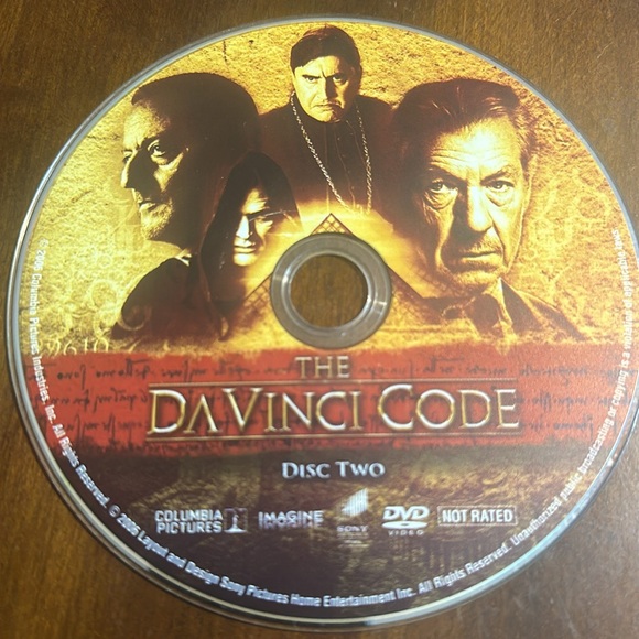 DVD: The Da Vinci Code. (Two Disks) - Picture 3 of 4